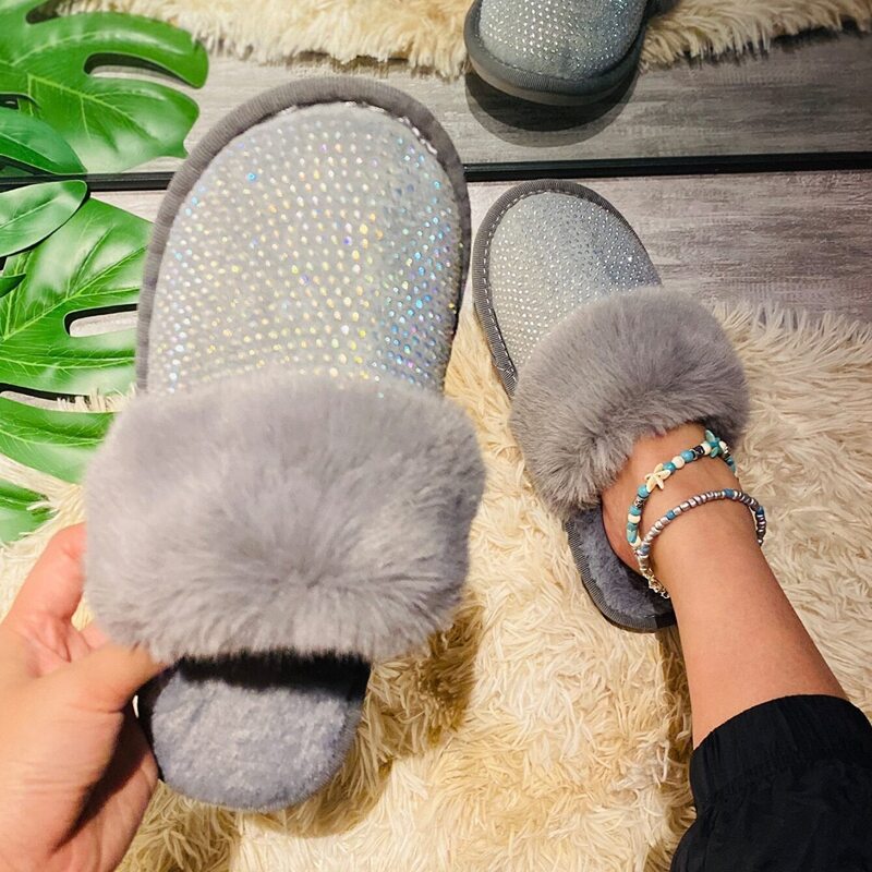 

Rhinestone Decor Fluffy Slippers, Grey