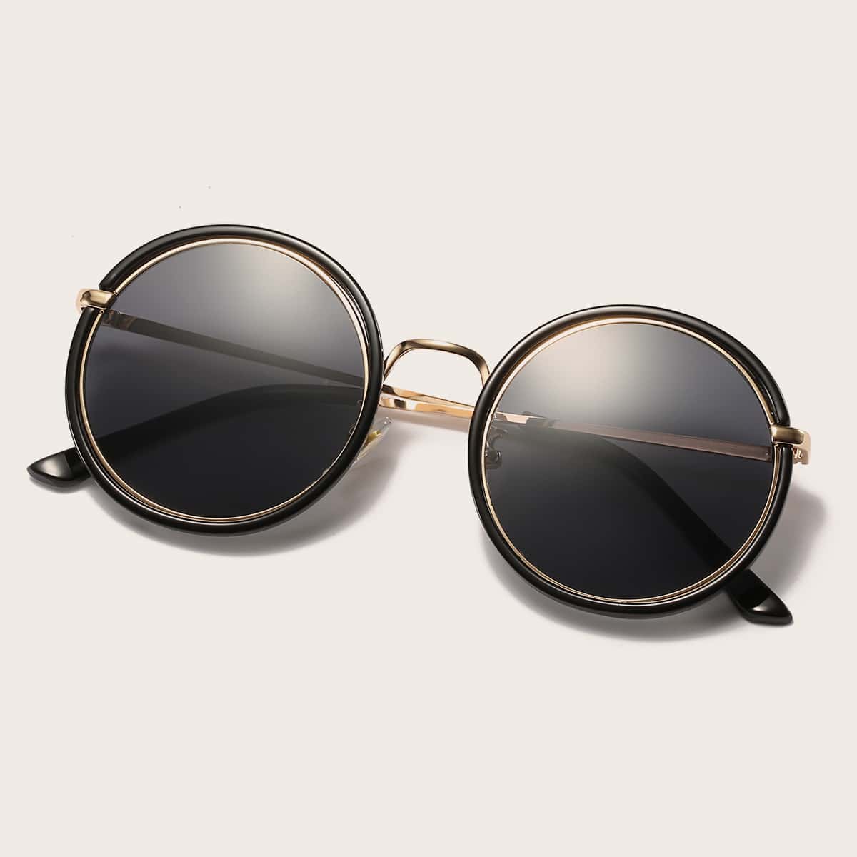 

Round Rimless Sunglasses
