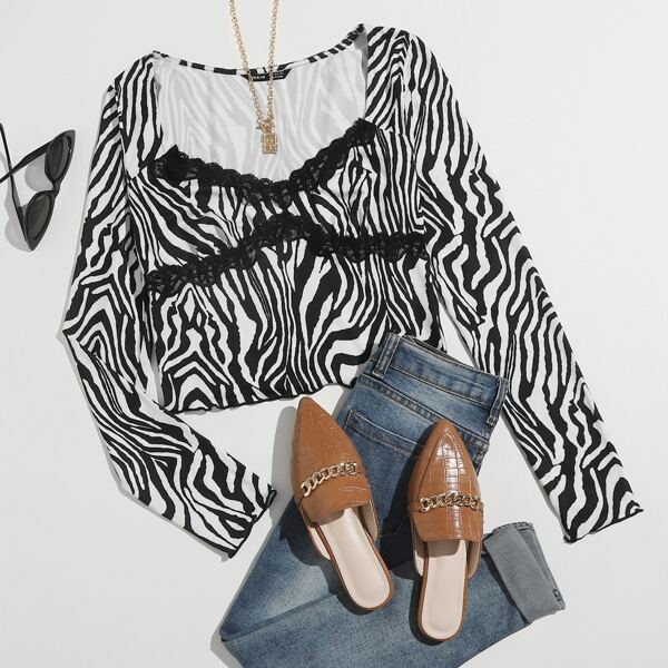 

Sweetheart Neck Lace Trim Zebra Striped Top, Black and white