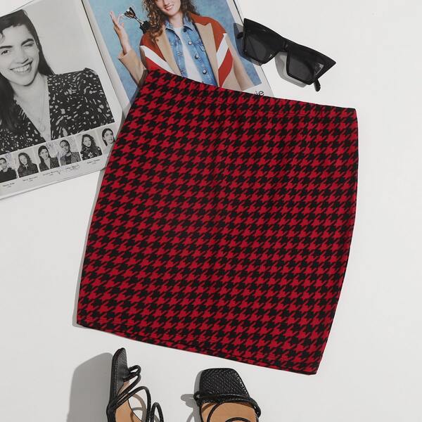 

Houndstooth Print Skirt, Multicolor