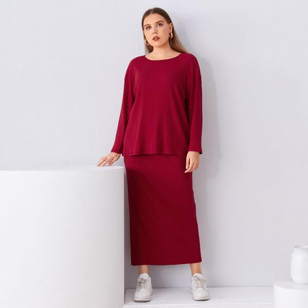 

Plus Drop Shoulder Rib-knit Top & Skirt Set, Red