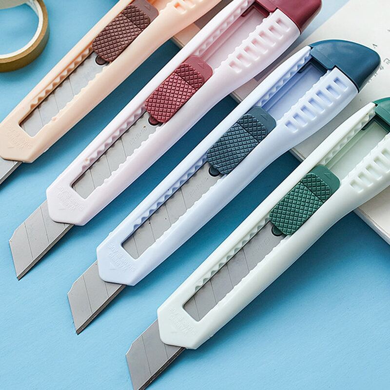

1pc Random Color Utility Knife, Multicolor