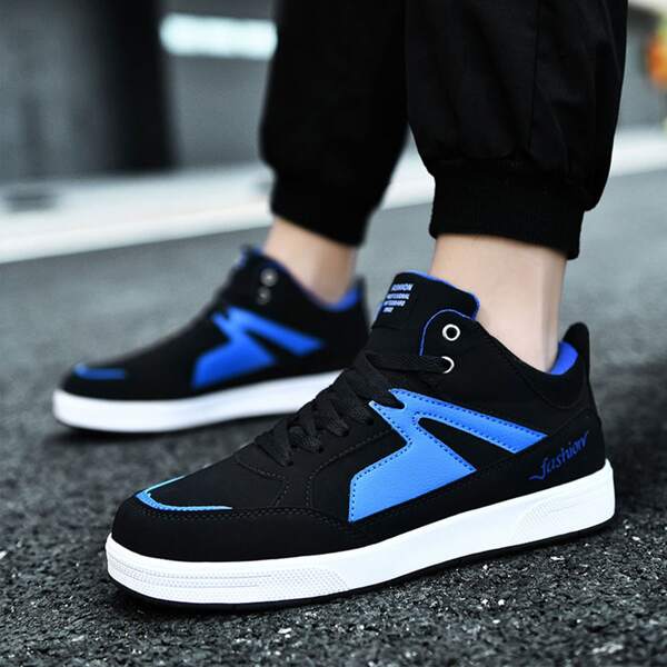 

Men Lace Up Front Color Block Skate Shoes, Black
