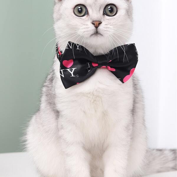 

Heart Print Cat Bow Tie, Black