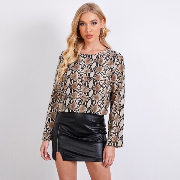 

Round Neck Snakeskin Print Top, Multicolor
