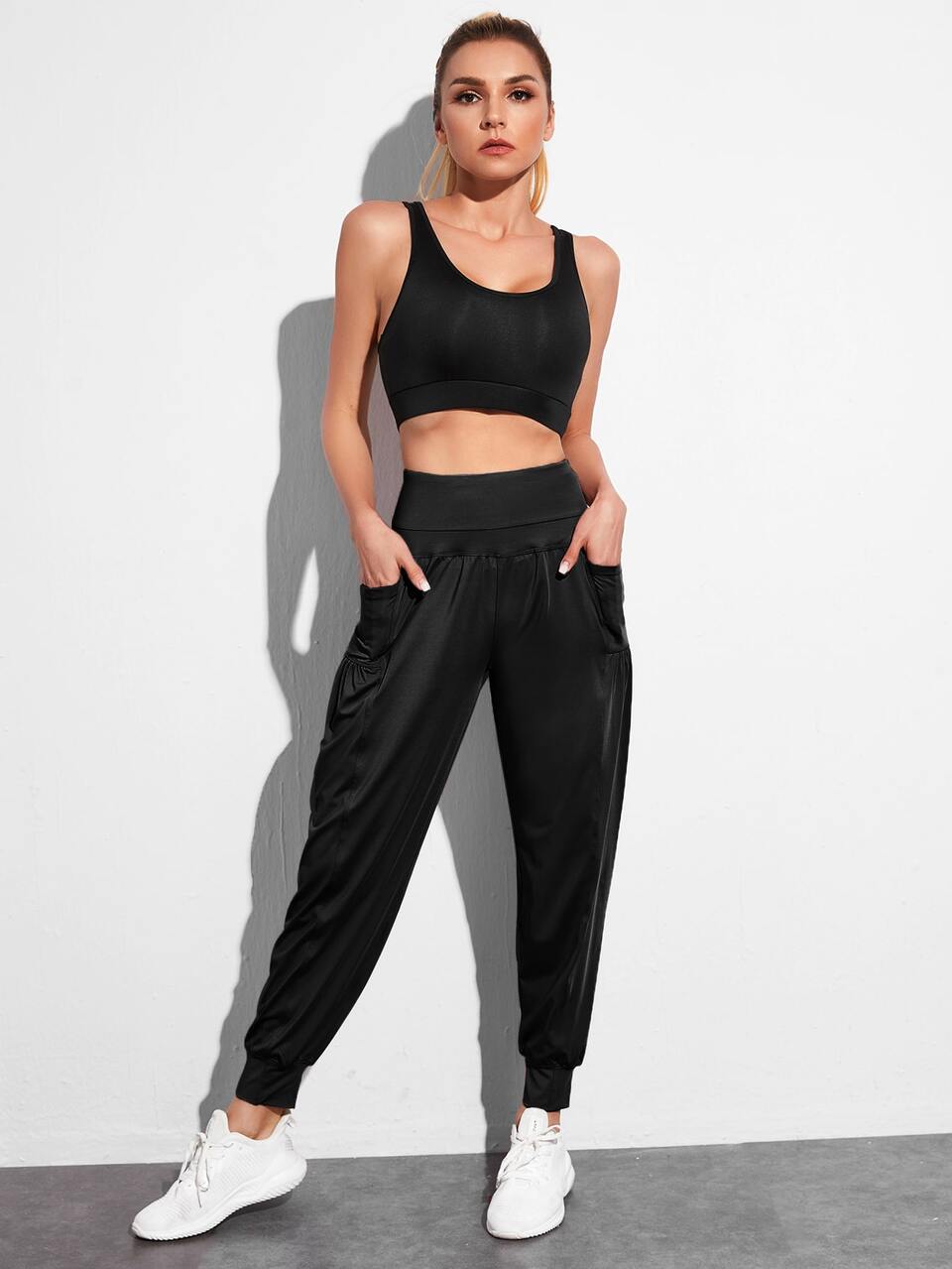 Wide Band Waist Sports Pants With Phone Pocket