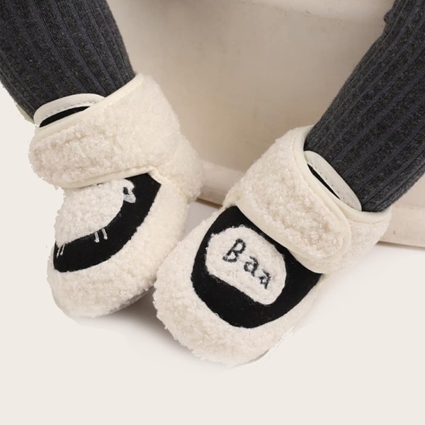 

Baby Boy Sheep Pattern Warm Ankle Boots, Black and white