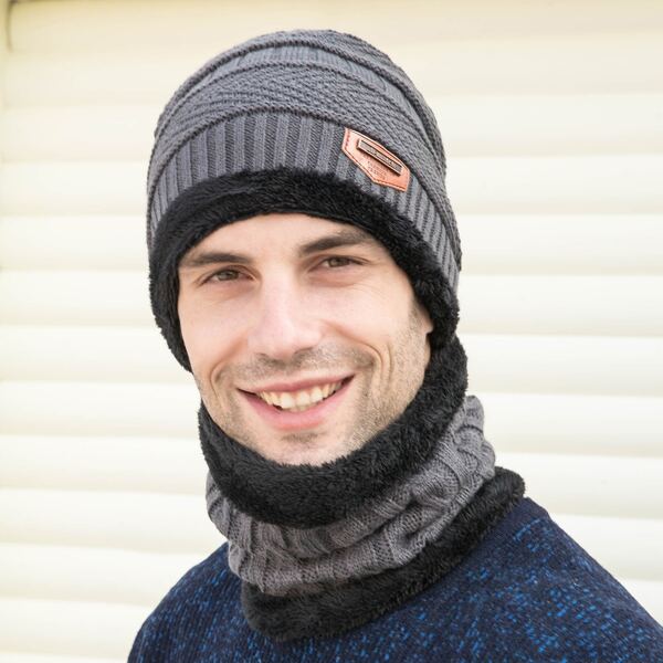 

Men Letter Patch Beanie & Ring Scarf, Grey