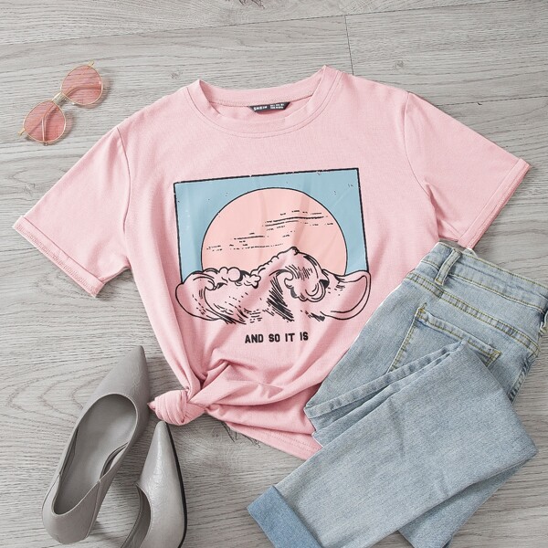 

Wave & Slogan Graphic Tee, Baby pink