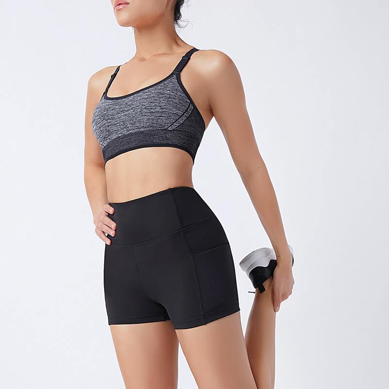 

Breathable Absorbs Sweat Super Elastic Sports Shorts With Phone Pocket, Black
