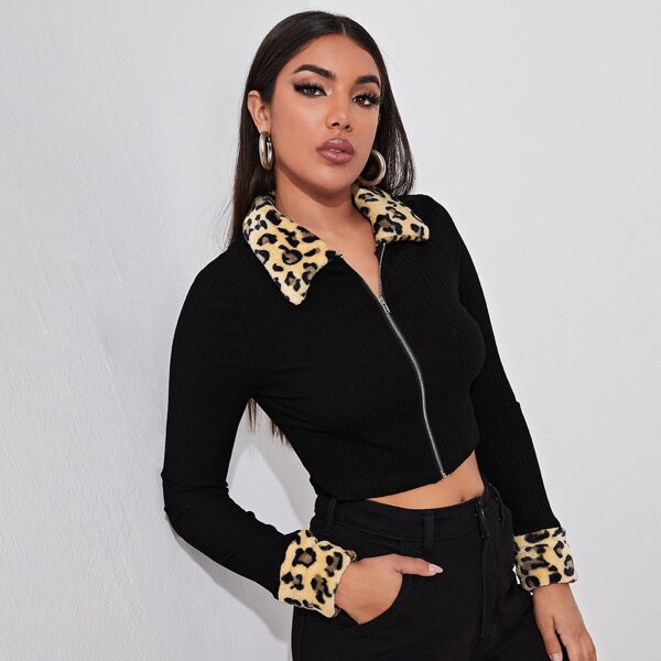 

Zip Up Contrast Leopard Teddy Crop Jacket, Black