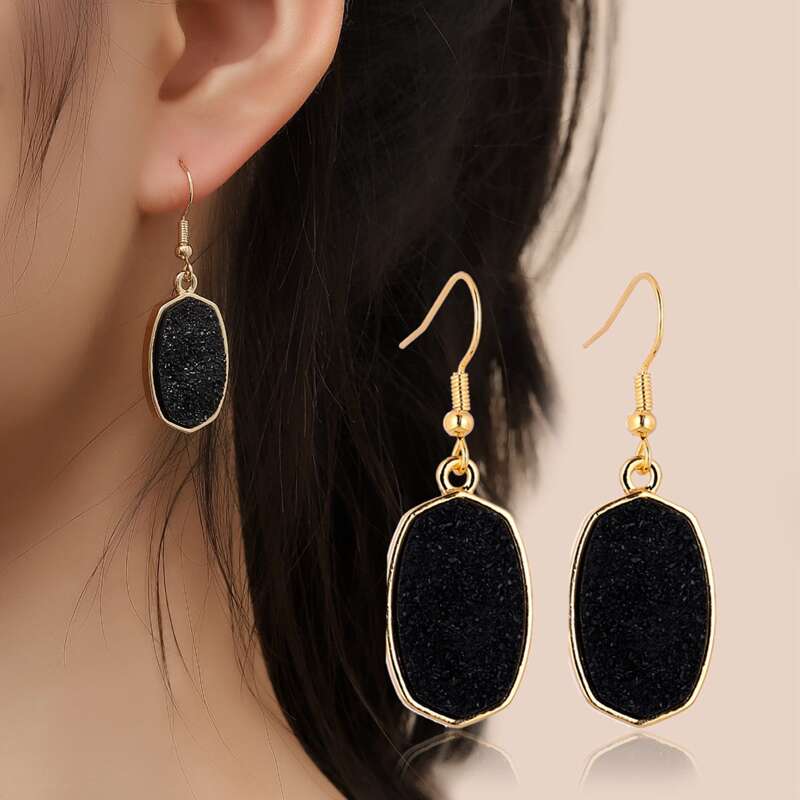 

Glitter Geo Drop Earrings, Black