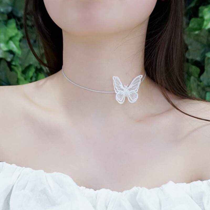 

Butterfly Rope Choker, White