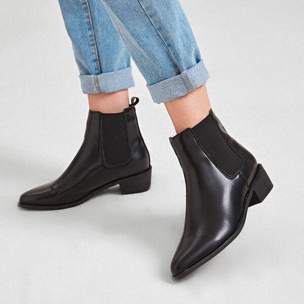 

Chunky Heeled Chelsea Boots, Black