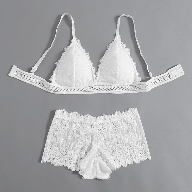 

Floral Lace Shortie Lingerie Set, White