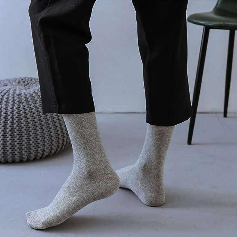 

Guys Solid Crew Socks, Grey