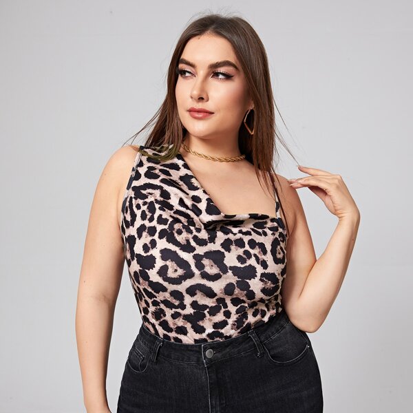 

Plus Leopard Print Asymmetrical Neck Top, Multicolor