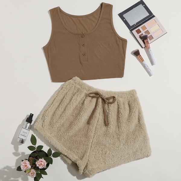 

Scoop Neck Tank Top & Tie Front Teddy Shorts Lounge Set, Khaki