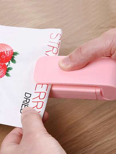 1pc Mini Food Sealing Clip