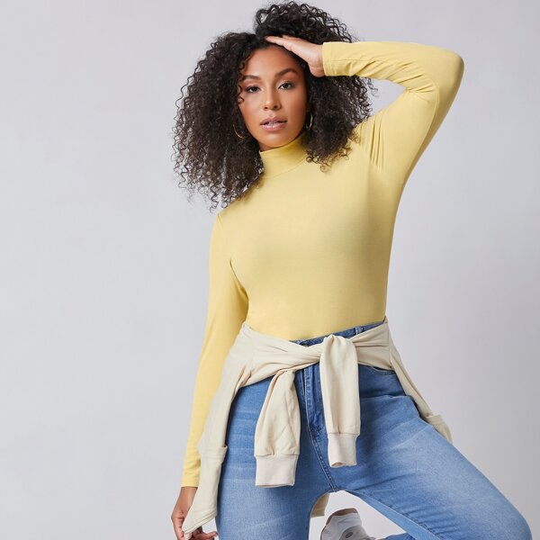 

Plus High Neck Solid Tee, Pastel yellow