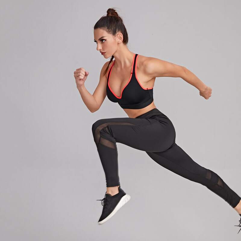 

Breathable Minimize Bounce Contrast Binding Sports Bra - High Support, Black