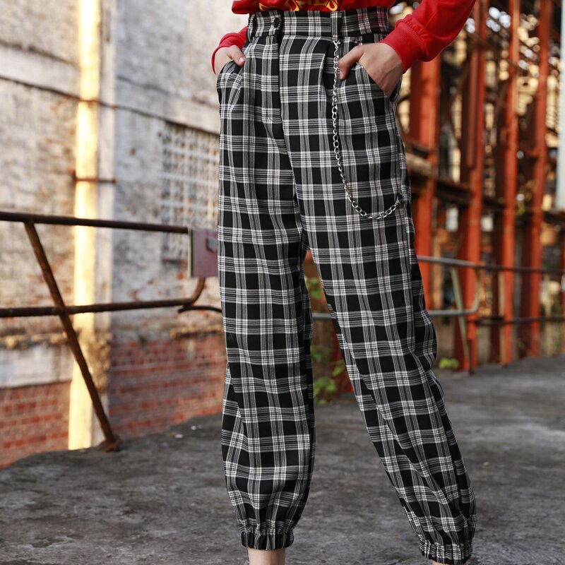 

Chain Plaid Joggers, Black and white
