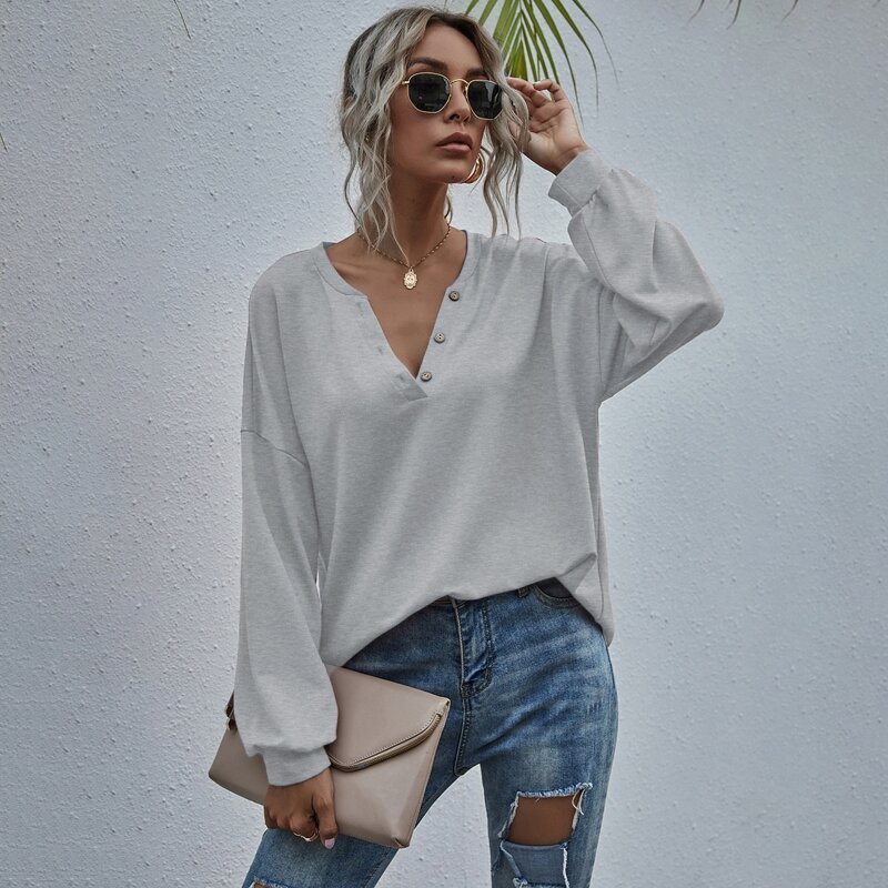 

Buttoned Notched Neck Oversized Tee, Light grey