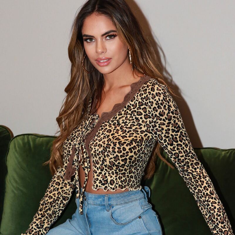 

Tie Front lace Trim Leopard Top, Multicolor