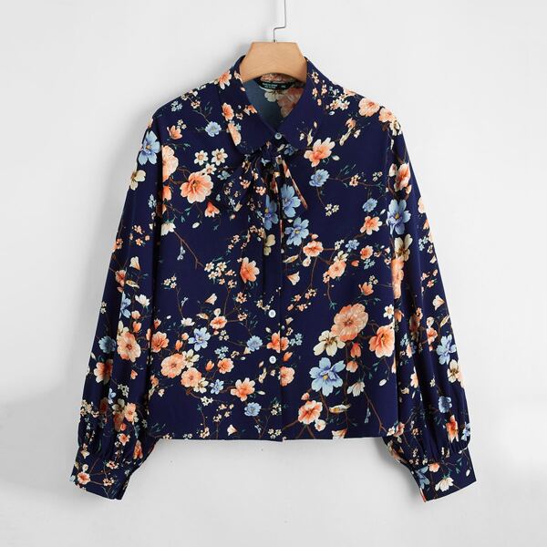 

Plus All Over Floral Print Tie Neck Button Front Blouse, Navy blue