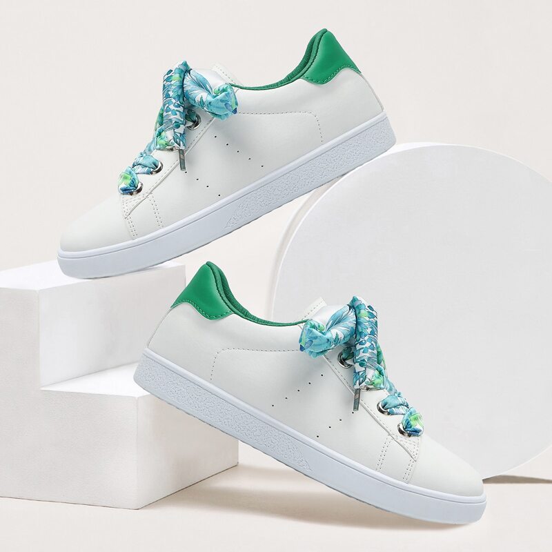 

Twilly Lace-up Front Skate Shoes, White