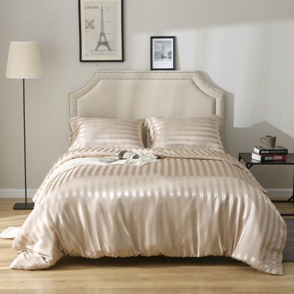 

Striped Pattern Bedding Set Without Filler, Khaki