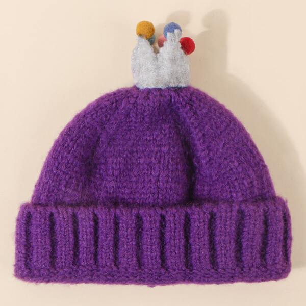 

Cartoon Crown Decor Beanie, Purple