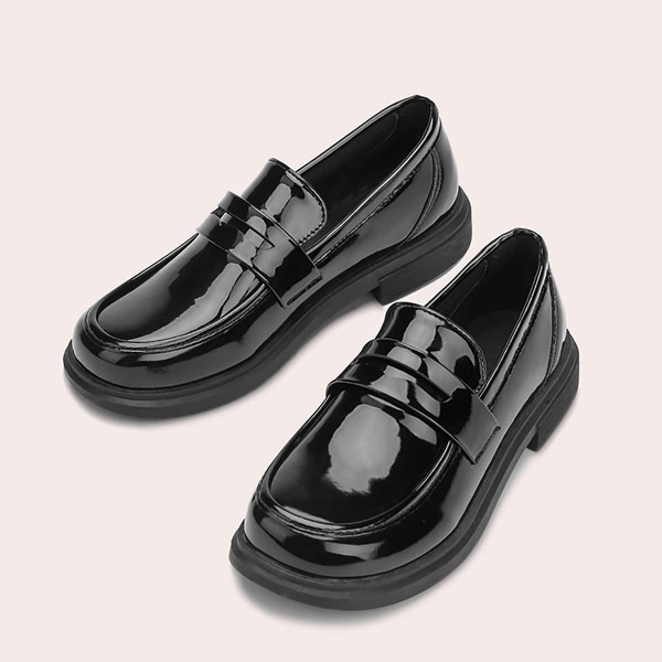 

Минималистские лоферы, Чёрный