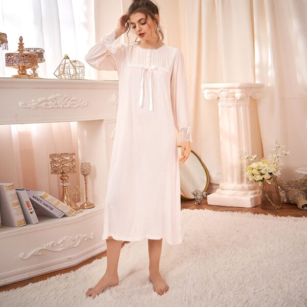 

Contrast Lace Bow Front Night Dress, Pastel baby pink