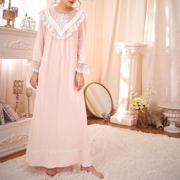 

Contrast Lace Ruffle Scallop Night Dress, Baby pink