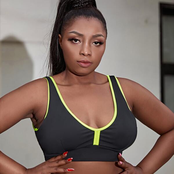 

Plus Contrast Binding Sports Bra, Black