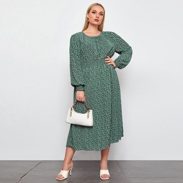 

Plus Ditsy Floral Shirred A-Line Dress, Green