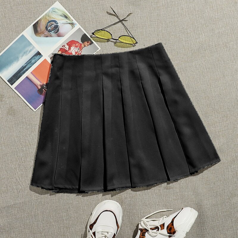 

Solid Pleated Skirt, Black