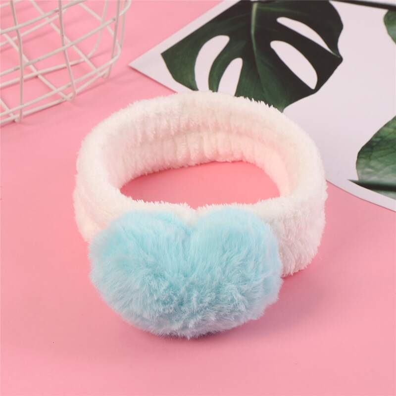 

1pc Fluffy Heart Headband, Blue and white