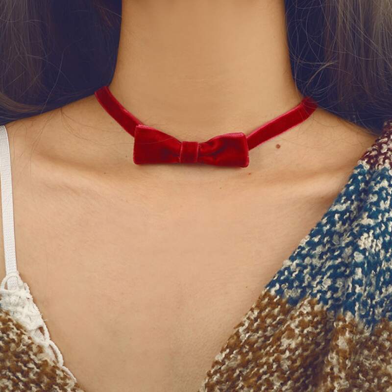 

Bowknot Decor Velvet Choker, Red