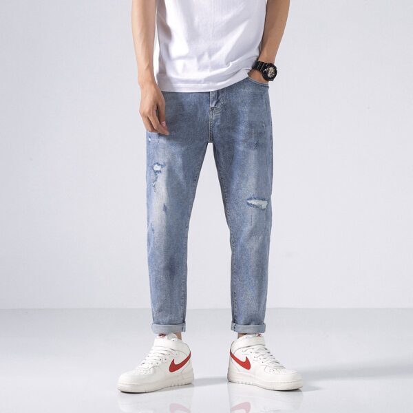 

Men Ripped Washed Jeans, Light wash