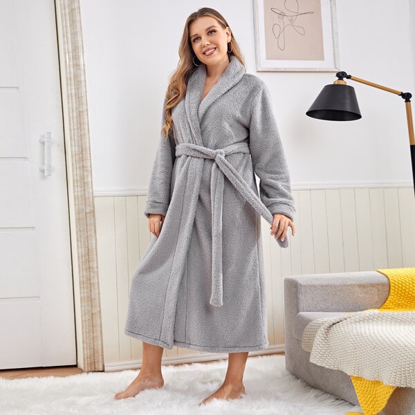 

Plus Self Tie Flannel Robe, Grey