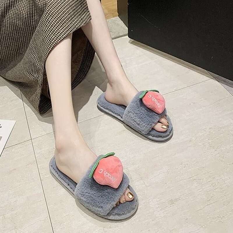 

Peach Decor Fluffy Slippers, Grey