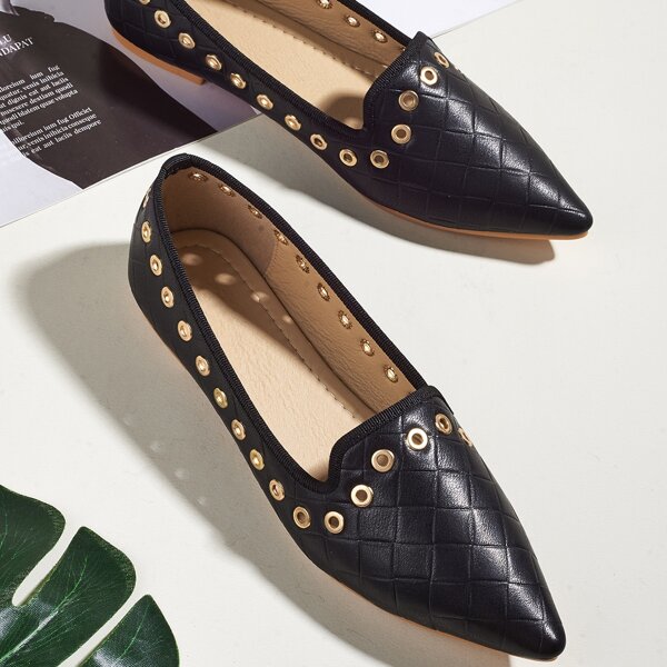 

Pointed Toe Eyelet Detail Flats, Black
