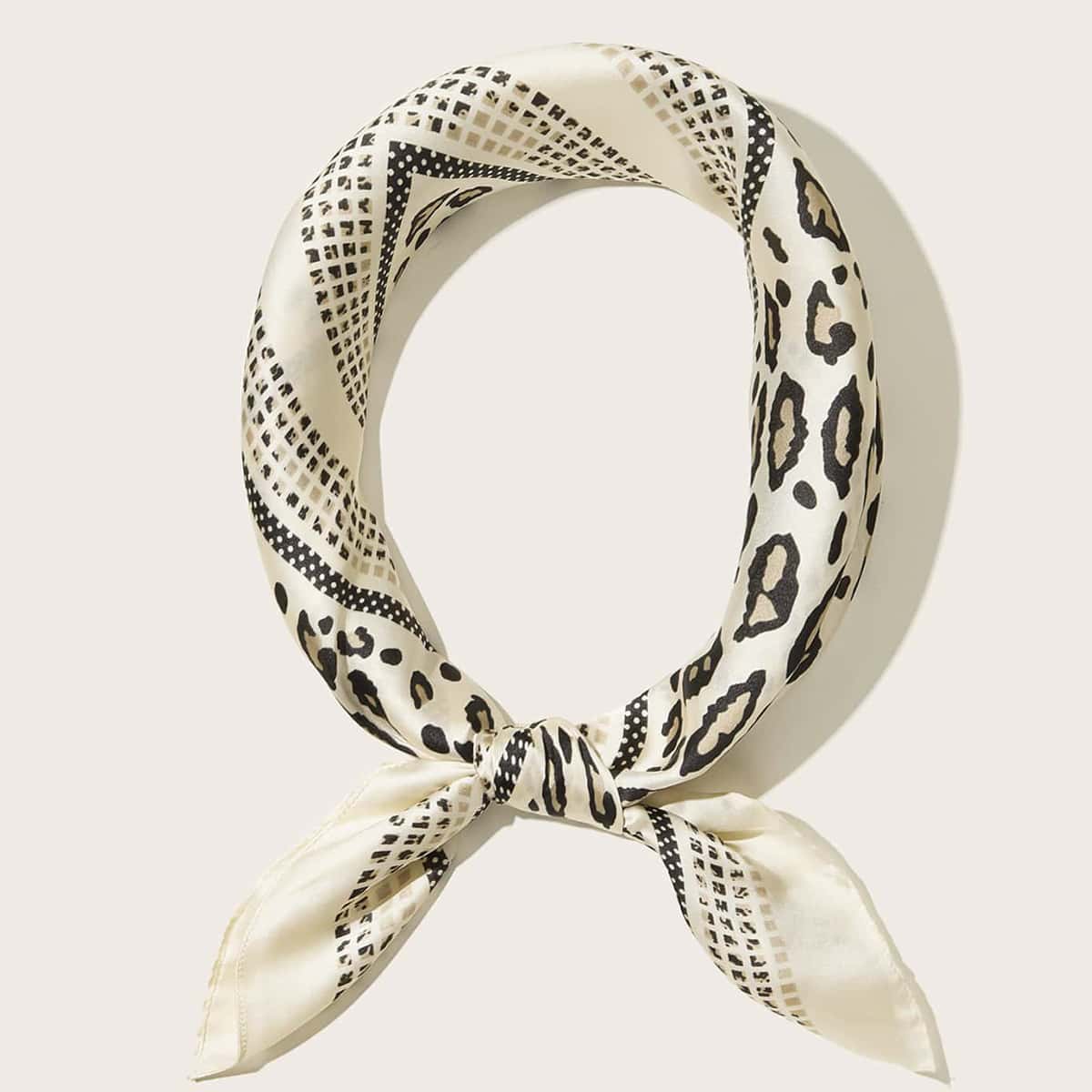 

Leopard Pattern Bandana, Multicolor