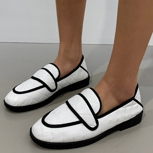 

Round Toe Quilted Flat Loafers, White