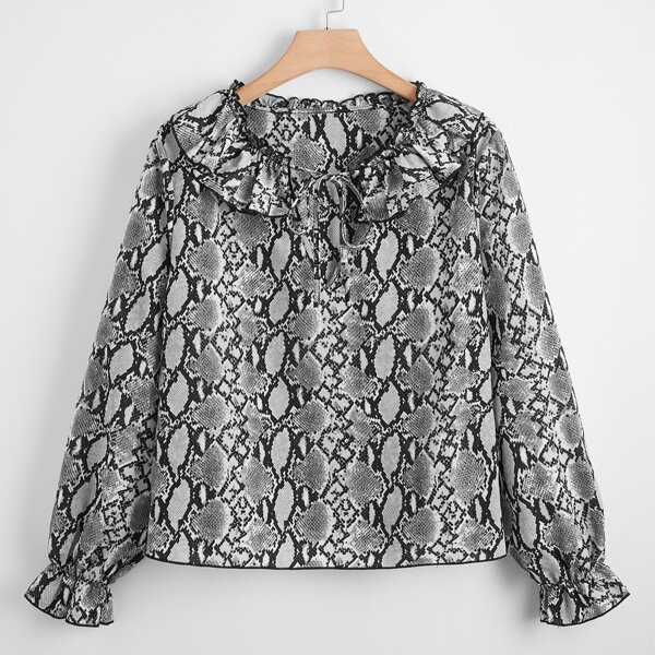 

Plus Tie Neck Snakeskin Print Flounce Sleeve Blouse, Grey