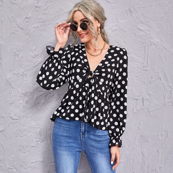 

Polka Dot Tie Front Flounce Sleeve Top, Black and white