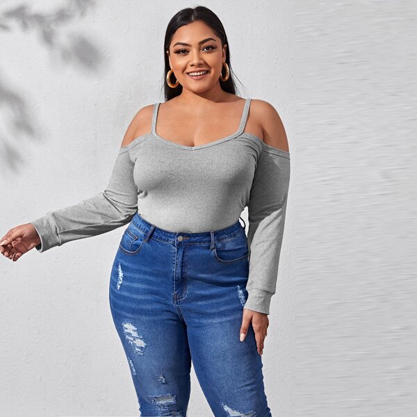 

Plus Cold Shoulder Solid Tee, Grey