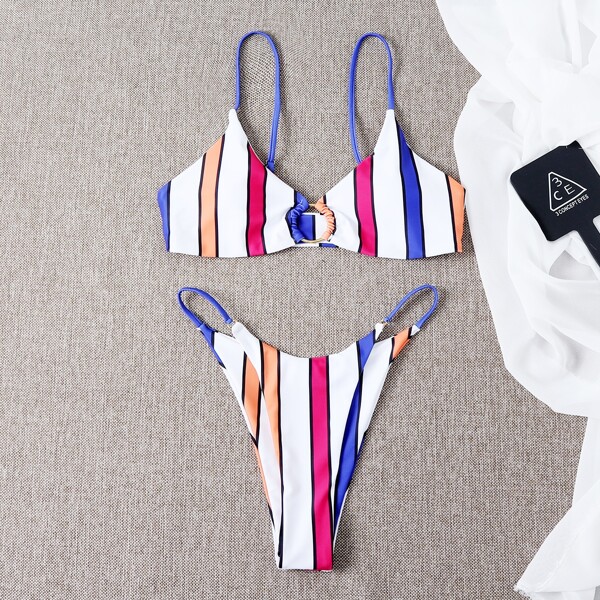 

Colorblock Ring Linked Thong Bikini Swimsuit, Multicolor